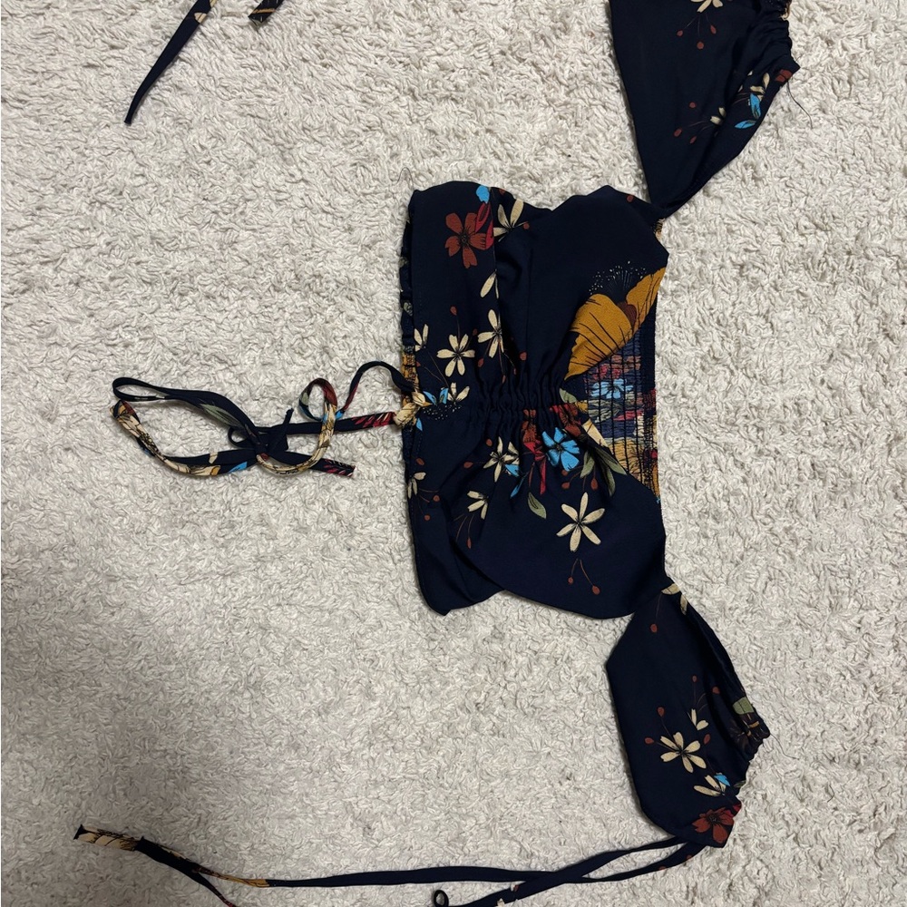 Floral Tie-Back Crop Top